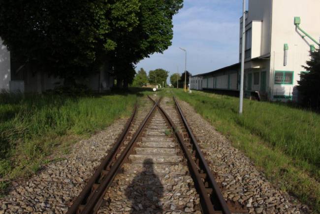 stillgelegter Bahnhof Grossengersdorf im Weinviertel (Schweinbarther Kreuz)