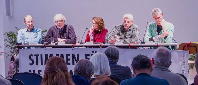 Podiumsdiskussion "Stimmen für Neutralität