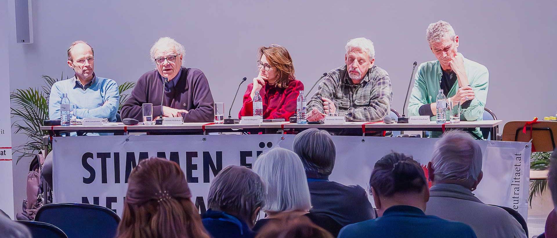 Podiumsdiskussion "Stimmen für Neutralität